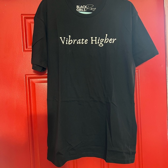 New Black Motivational 'Vibrate Higher' T-Shirt - Picture 2 of 2